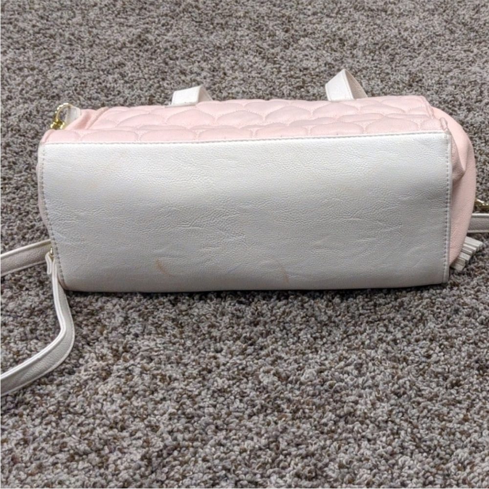 🌸BETSEY JOHNSON PURSE WITH SHOULDER STRAPS & ATTACHABLE CROSSBODY STRAP - Picture 13 of 13